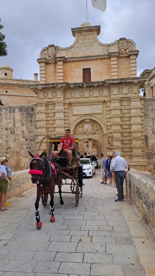 Malta, Mdina tihi grad